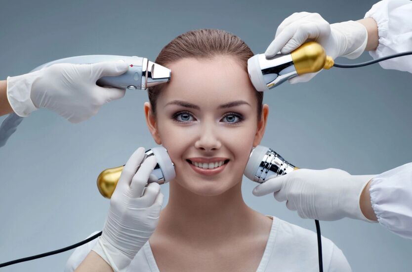 Tata rias perangkat keras